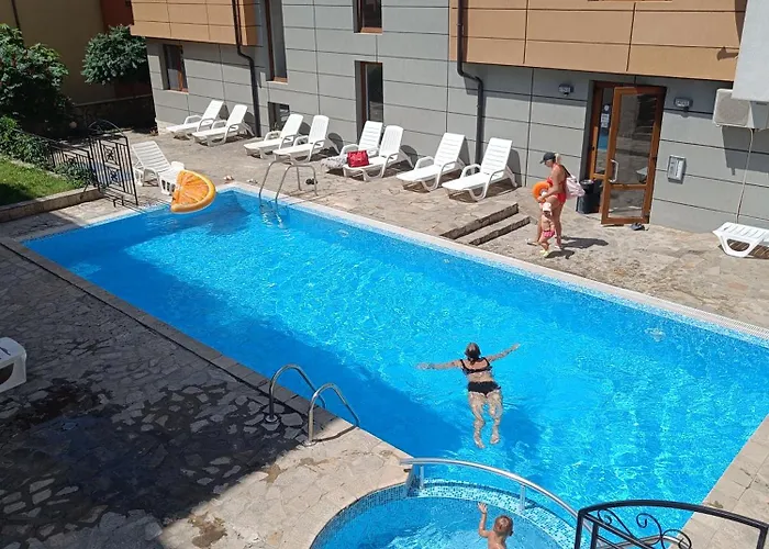 Sea Breeze 3 Apartment *